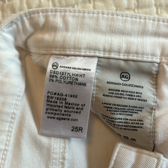 AG | The Stevie Ankle | Slim Straight Ankle | White Jeans - Picture 4 of 4